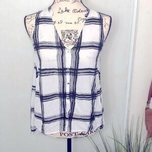 H&M Sleeveless Plaid Blouse Size 4